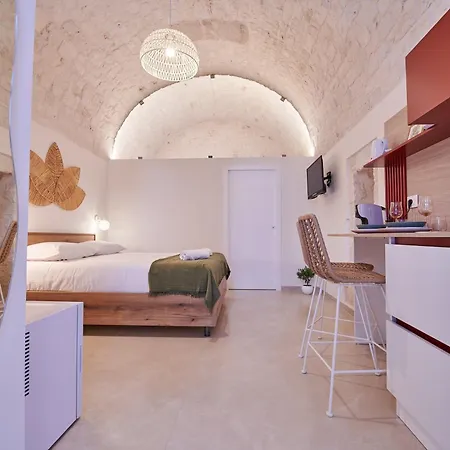 بيت ضيافة Domus Villanova 3*